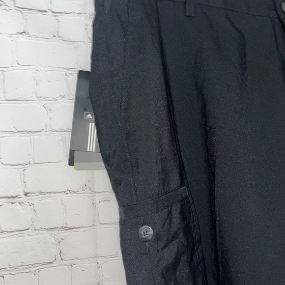 ✨Adidas Black Golf Cargo Shorts Mens Size 40 Black Athletic Lightweight NWT - Picture 3 of 5
